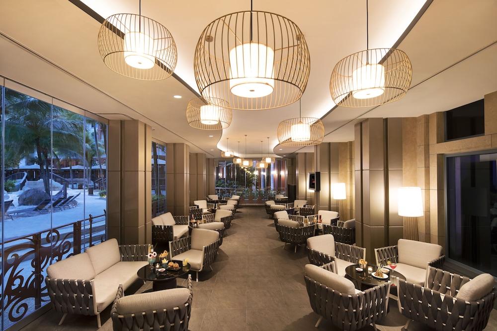 Resorts World Sentosa - Hard Rock Hotel Singapur Exterior foto The interior of the lounge