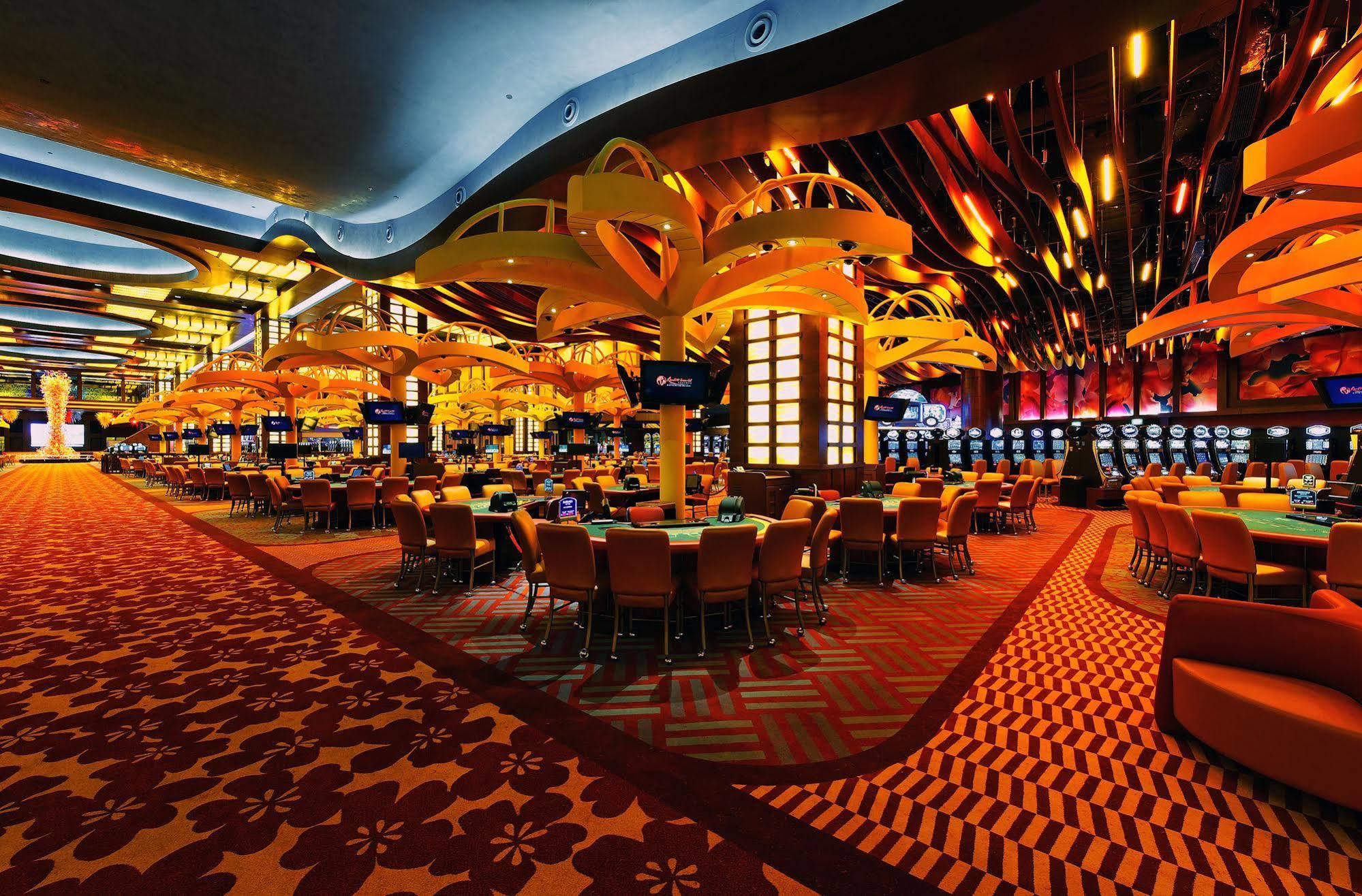 Resorts World Sentosa - Hard Rock Hotel Singapur Exterior foto Casino floor